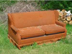 eBay Find of the Day: Family Guy Couch
