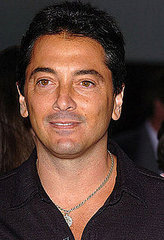 Buzz In: Which Former Teen Idols Would You Put on VH1? 