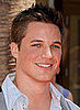 90210 Casts a Bad Boy Who's Easy on the Eyes