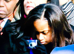 Daily Tech: Malia Obama Uses Her Kodak to Capture the Moment 