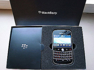 John Mayer Gets a BlackBerry Bold. . . Before Anyone Else