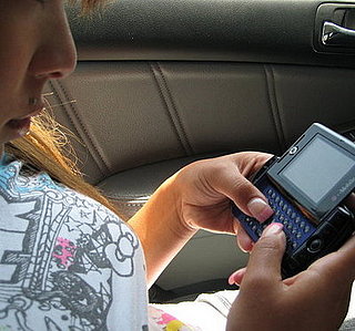 A Teen Addicted to Texting Sends 15,000 Messages a Month