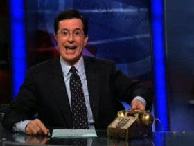 Stephen Colbert Replaces His $310,000 Vertu With an iPhone
