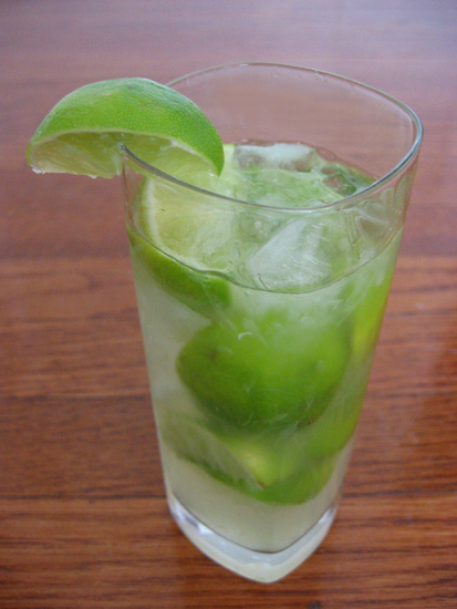 Água Luca Caipirinha