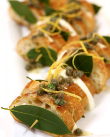 Skewered Bocconcini Sandwiches Skewered Bocconcini Sandwiches