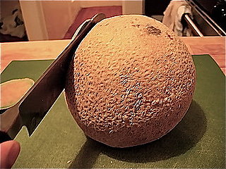 Preparing Cantaloupe