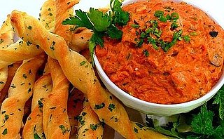 Yummy Links: From Pepperoni Pizza Dip to Williams-Sonoma
