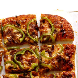 Monday's Leftovers: Sweet Onion Pizza