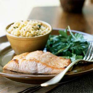 Fast & Easy Dinner: Honey-Ginger Glazed Salmon with Arugula Salad