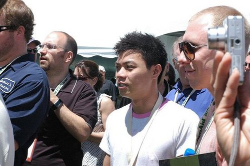 They Crowd Around Celebrities They Crowd Around Celebrities