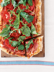 Fast & Easy Dinner: Grilled BLT Pizza Fast & Easy Dinner: Grilled BLT Pizza