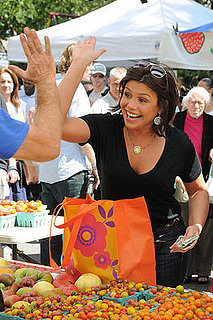 Rachael Ray to Open Hamburger Restaurant