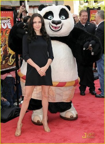 Angelina Gets Leggy @ the DVD Release of 'Kung Fu Panda' 