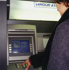 What's the Difference Between a Bank and a Credit Union?