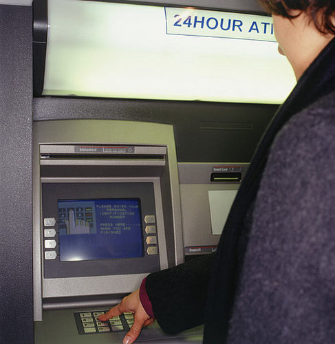 What's the Difference Between a Bank and a Credit Union?