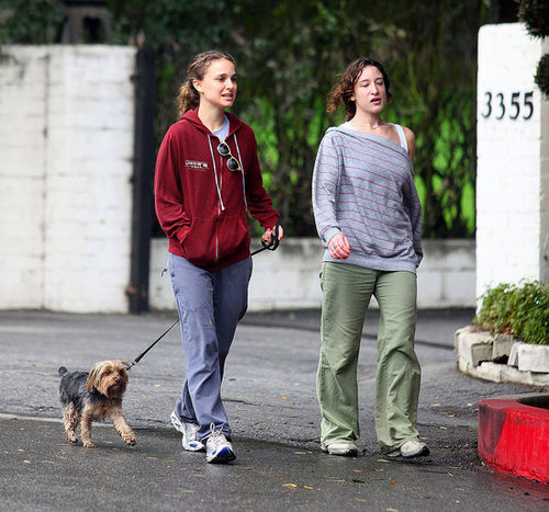 Natalie Portman Walks Her Dog Natalie Portman Walks Her Dog