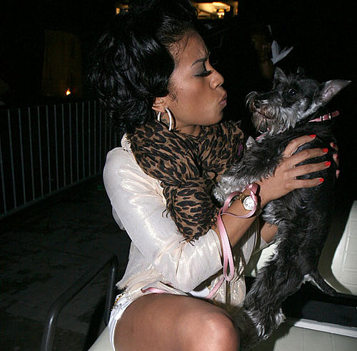 Keyshia Cole Shows Some Schnauzer Love!