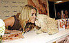 In the Spotlight: Daisy Helps Jessica Be Fancy