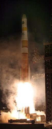 US Buying Additional Spy Satellites