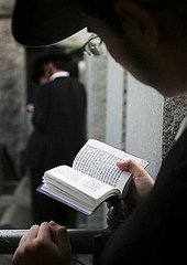 Great Deal? Alabama Town Offers $50,000 for Jews to Move Great Deal? Alabama Town Offers $50,000 for Jews to Move