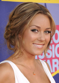 Lauren Conrad at MTV VMAs: Hair and Makeup