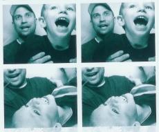 Lil Links: Should You Put Your Kid's Pics on the Internet?