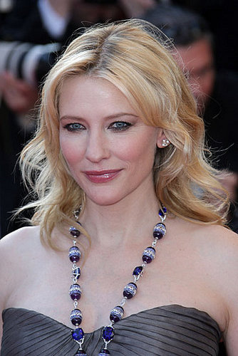 Cate Blanchett Smokes Up the Carpet Cate Blanchett Smokes Up the Carpet