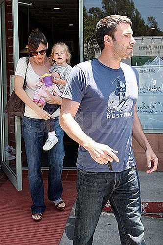 The Garner-Affleck Family Enjoys Some Quality Time The Garner-Affleck Family Enjoys Some Quality Time