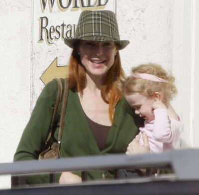 Marcia Cross Enjoys a Saturday Brunch With Her Girls Marcia Cross Enjoys a Saturday Brunch With Her Girls