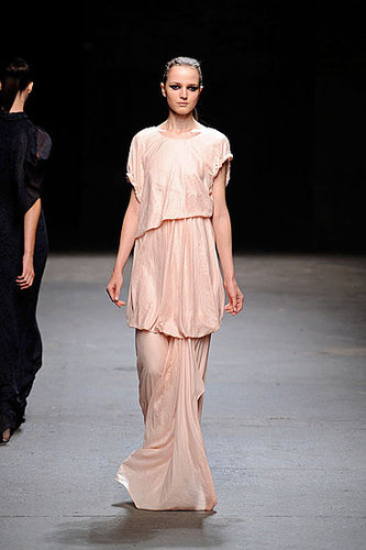 Yigal Azrouel Spring 2009 Runway Show Yigal Azrouel Spring 2009 Runway Show