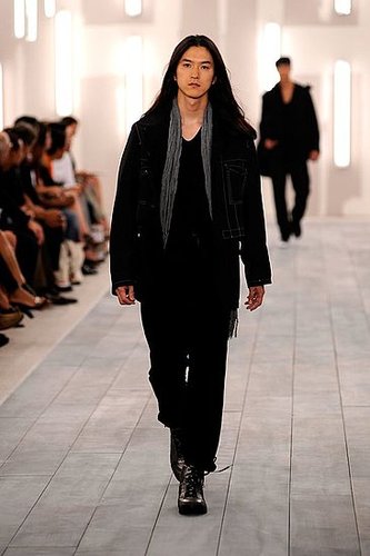 Y-3 Spring 2009 Runway Y-3 Spring 2009 Runway