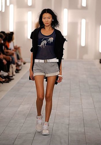 Y-3 Spring 2009 Runway Y-3 Spring 2009 Runway
