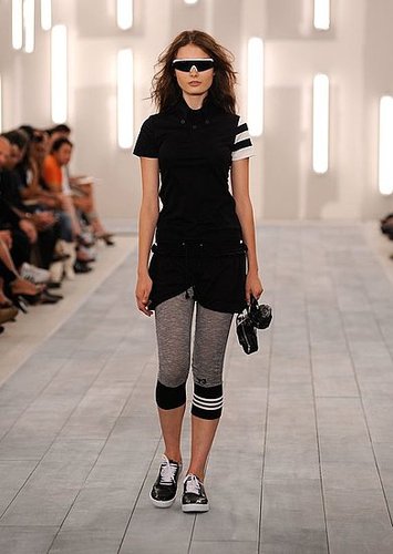 Y-3 Spring 2009 Runway Y-3 Spring 2009 Runway