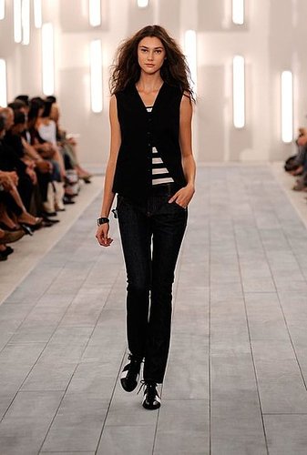 Y-3 Spring 2009 Runway Y-3 Spring 2009 Runway