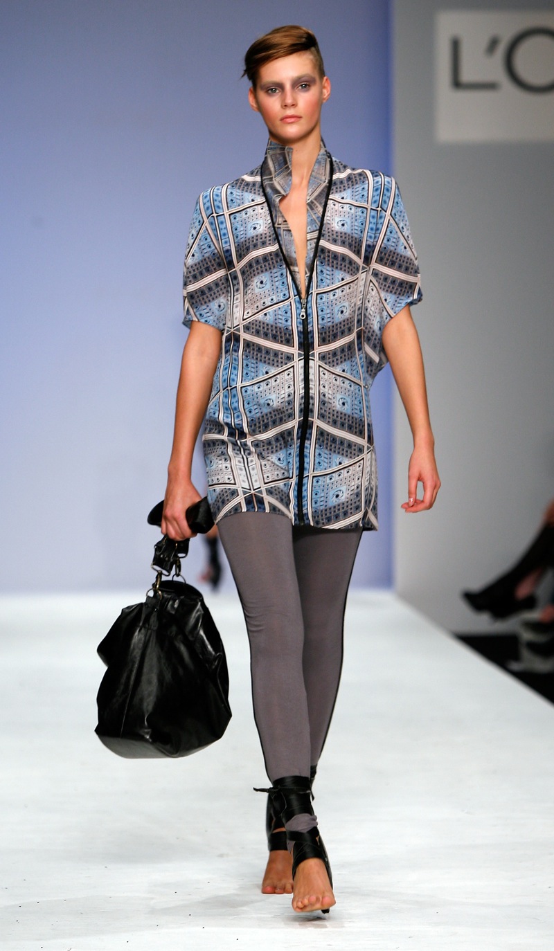 London Fashion Week: Aminaka Wilmont Spring 2009 London Fashion Week: Aminaka Wilmont Spring 2009