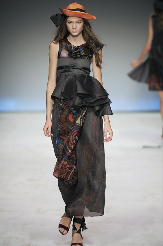 Milan Fashion Week: Sportmax Spring 2009 Milan Fashion Week: Sportmax Spring 2009