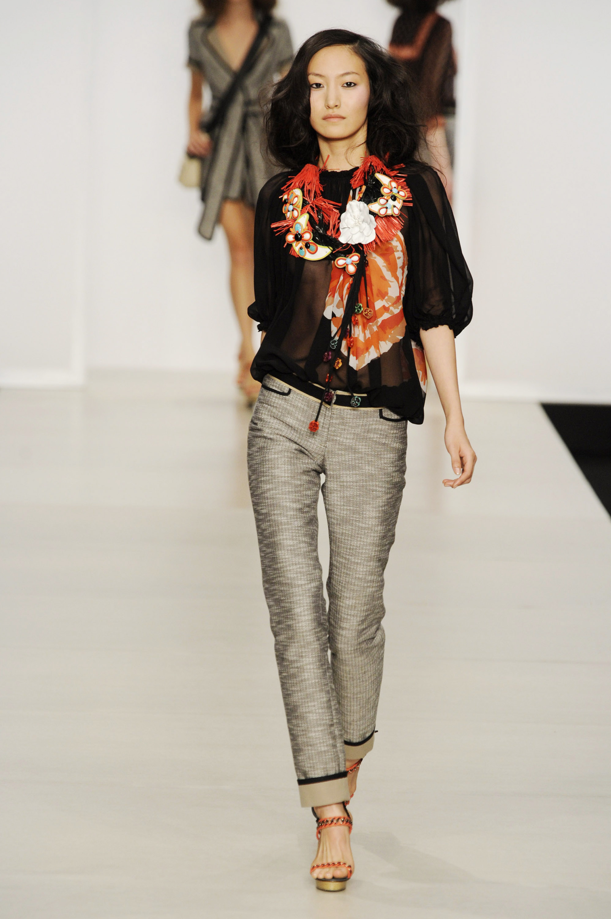 London Fashion Week: Jaeger London Spring 2009 London Fashion Week: Jaeger London Spring 2009