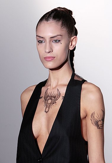 Kris and Karl Blurr The Line Between Body Art and Jewelry Kris and Karl Blurr The Line Between Body Art and Jewelry