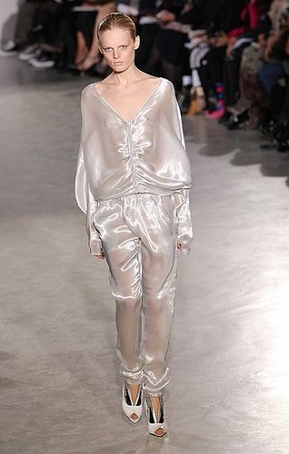 Paris Fashion Week: Sharon Wauchob Spring 2009 Paris Fashion Week: Sharon Wauchob Spring 2009
