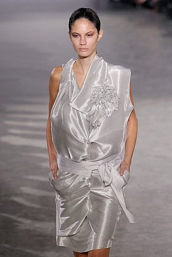 Paris Fashion Week: Sharon Wauchob Spring 2009 Paris Fashion Week: Sharon Wauchob Spring 2009