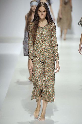 Paris Fashion Week: Cacharel Spring 2009 Paris Fashion Week: Cacharel Spring 2009