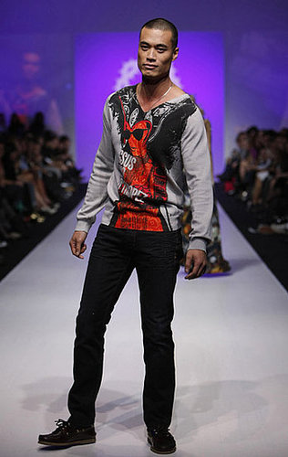 L'Oreal Toronto Fashion Week: Gsus Sindustries Spring 2009 L'Oreal Toronto Fashion Week: Gsus Sindustries Spring 2009