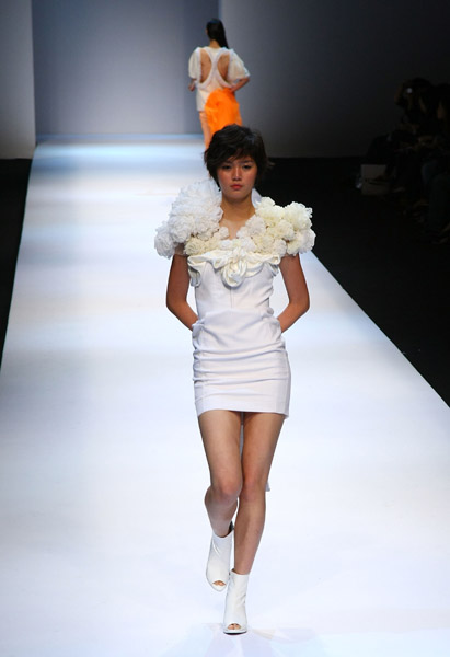 Seoul Fashion Week: Ha Sang Beg Spring 2009 Seoul Fashion Week: Ha Sang Beg Spring 2009