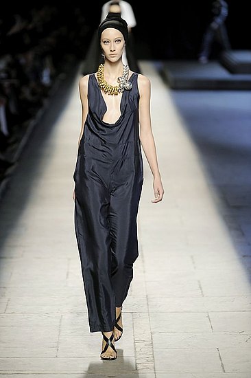 <a href="http:/... Van Noten Spring 2009</a>  