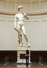 Mama Mia! Michelangelo's David Could Topple Over! Mama Mia! Michelangelo's David Could Topple Over!