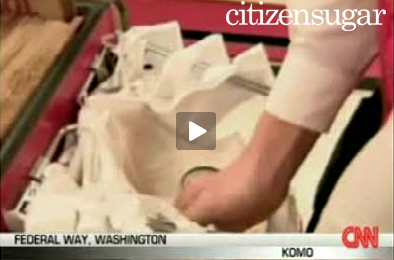 Paper or Cash? Supermarket Bagger Returns Lost $10,000 