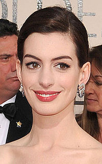 Anne Hathaway at the 2009 Golden Globe Awards