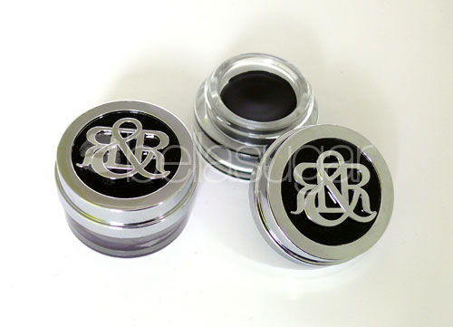 Rock & Republic Bound Gel Eyeliner in Smut, $24 Rock & Republic Bound Gel Eyeliner in Smut, $24