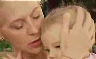 Lil Links: Should You Let Baby Sleep With You?