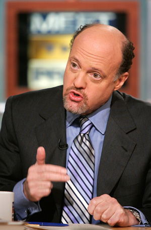 Americans Tuning in to TV Finance Shows For Answers